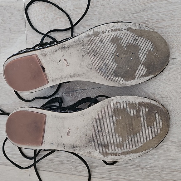 BCBGMaxAzria Maye Wrap Sandal - Picture 6 of 8